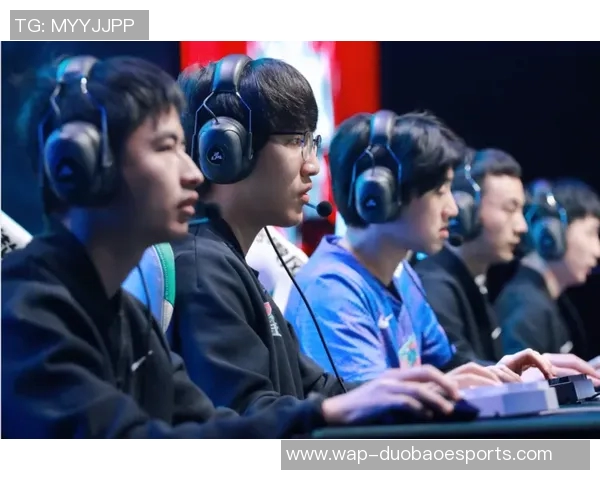 热议CSGOLNG心理素质变革对职业选手竞技表现的影响与启示